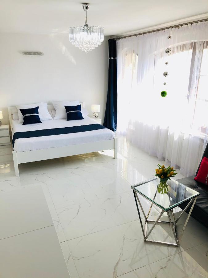 Kaliny Apartamenty Wanny Z Hydromasazem Chorzów Esterno foto