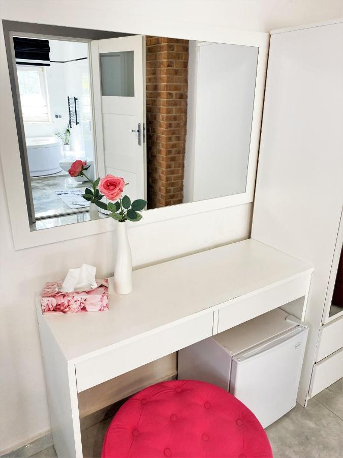 Kaliny Apartamenty Wanny Z Hydromasazem Chorzów Esterno foto