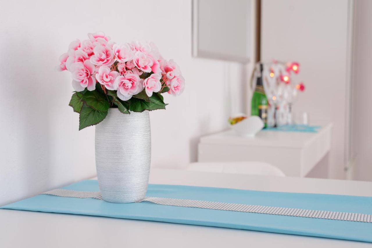 Kaliny Apartamenty Wanny Z Hydromasazem Chorzów Esterno foto